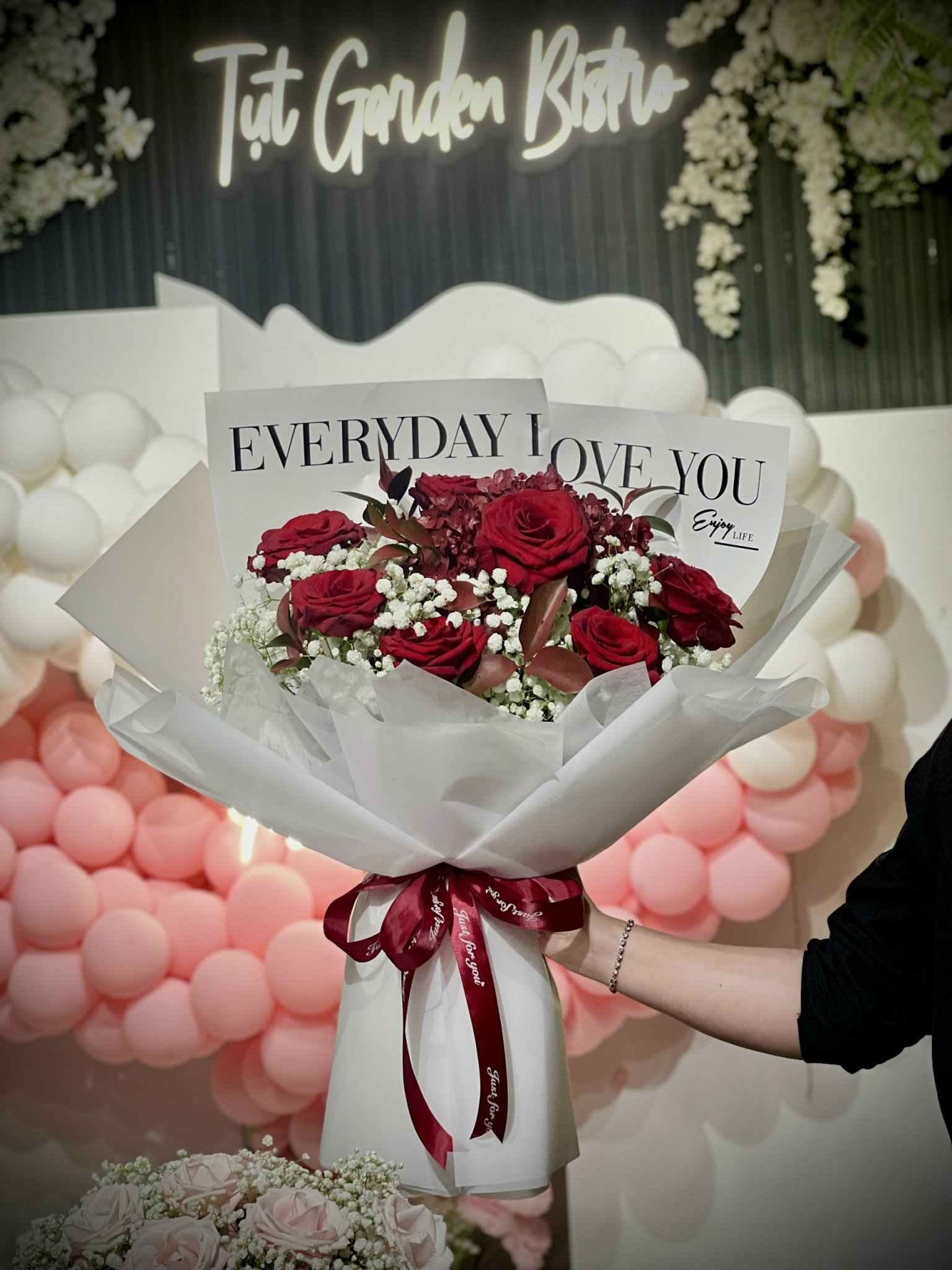 mẫu bó hoa hồng everyday love you