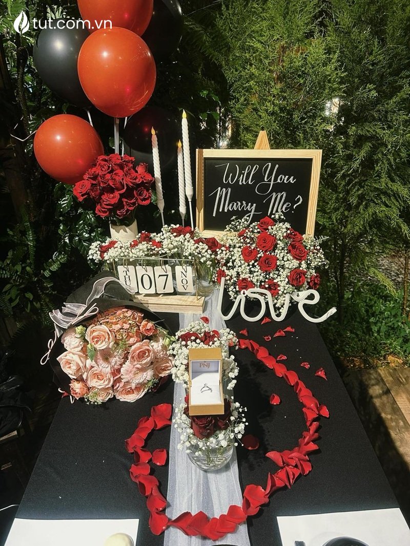 cầu hôn tại nhà hàng riêng tư tại đà lạt