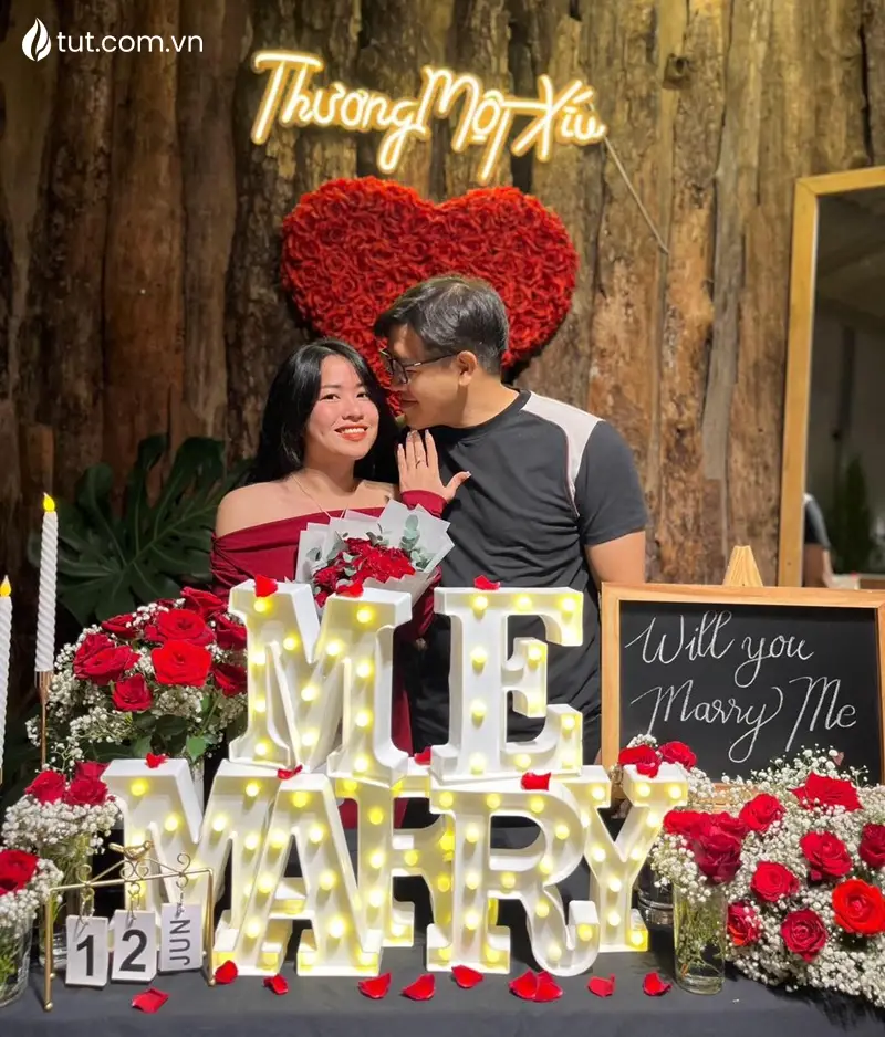 trang trí cầu hôn lãng mạn riêng tư tại đà lạt