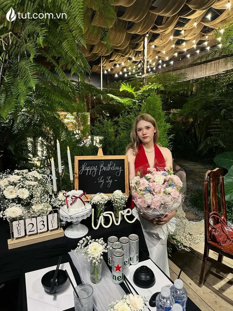 quán ăn có setup tiệc sinh nhật tại đà lạt