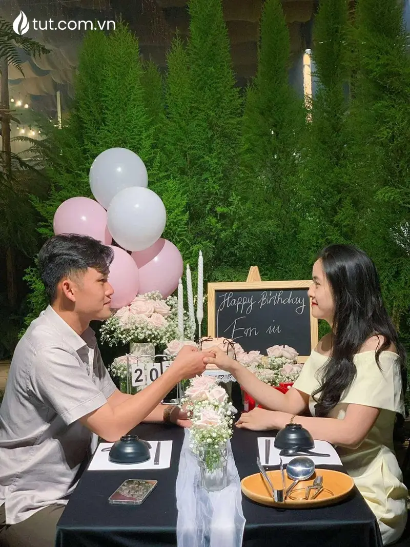 quán lẩu bò gần chợ đêm đà lạt