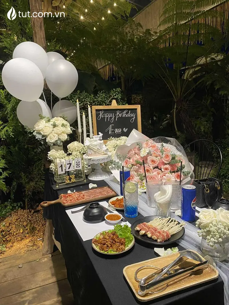 quán lẩu bò gần trung tâm đà lạt