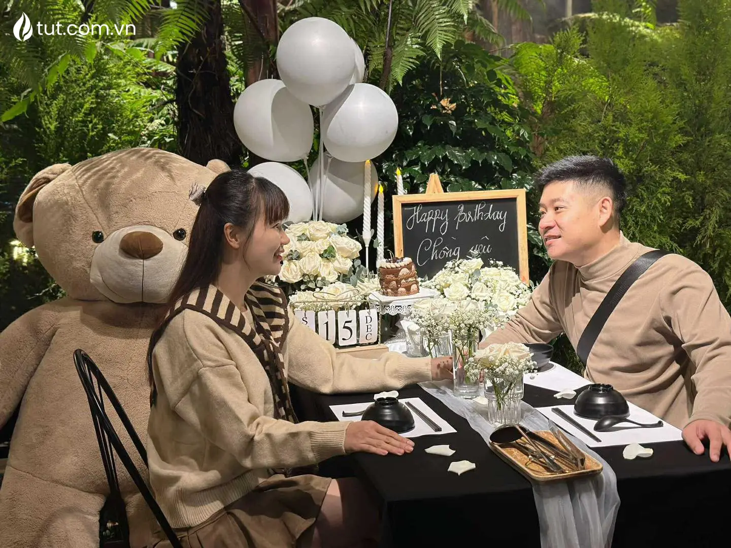 quán lẩu nướng có dịch vụ trang trí tiệc theo yêu cầu tại đà lạt